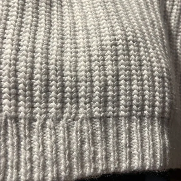 ASOS sweater - Picture 5 of 8